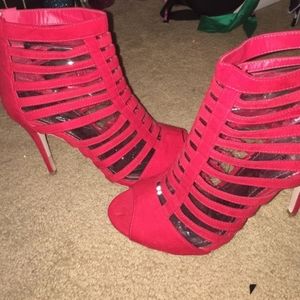 FUN & SEXY CAGED HEEL SHOES